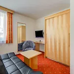 In Tyrol In An Attractive Area アパート フィス