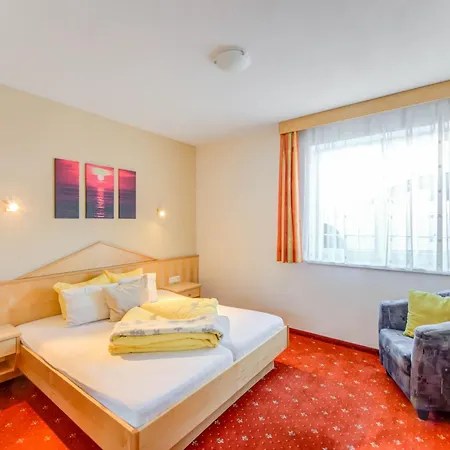 In Tyrol In An Attractive Area Appartement Fiss