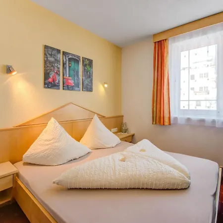 In Tyrol In An Attractive Area 아파트 피스