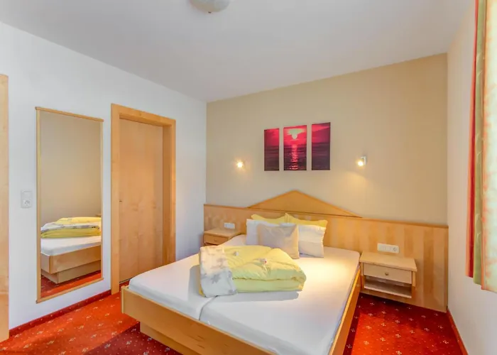 Appartement In Tyrol In An Attractive Area Fiss