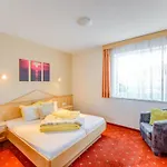 Apartment In Tyrol In An Attractive Area Fiss